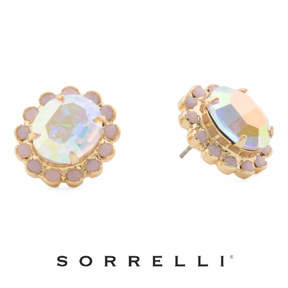 Sorrelli Jewelry - Sorrelli Halo Oval Crystal Stud Earrings NWT